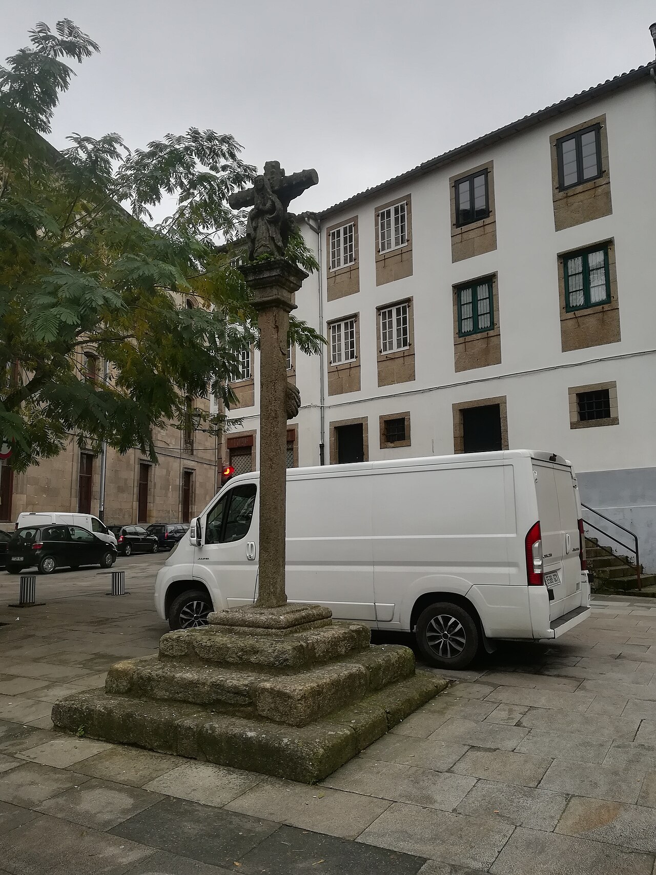 Cruz de Piedra en la Plaza de San Fiz de Solovio, Santiago de Compostela