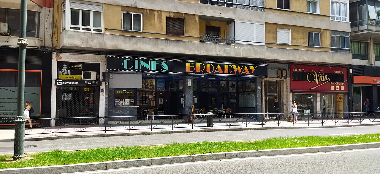 cines Broadway