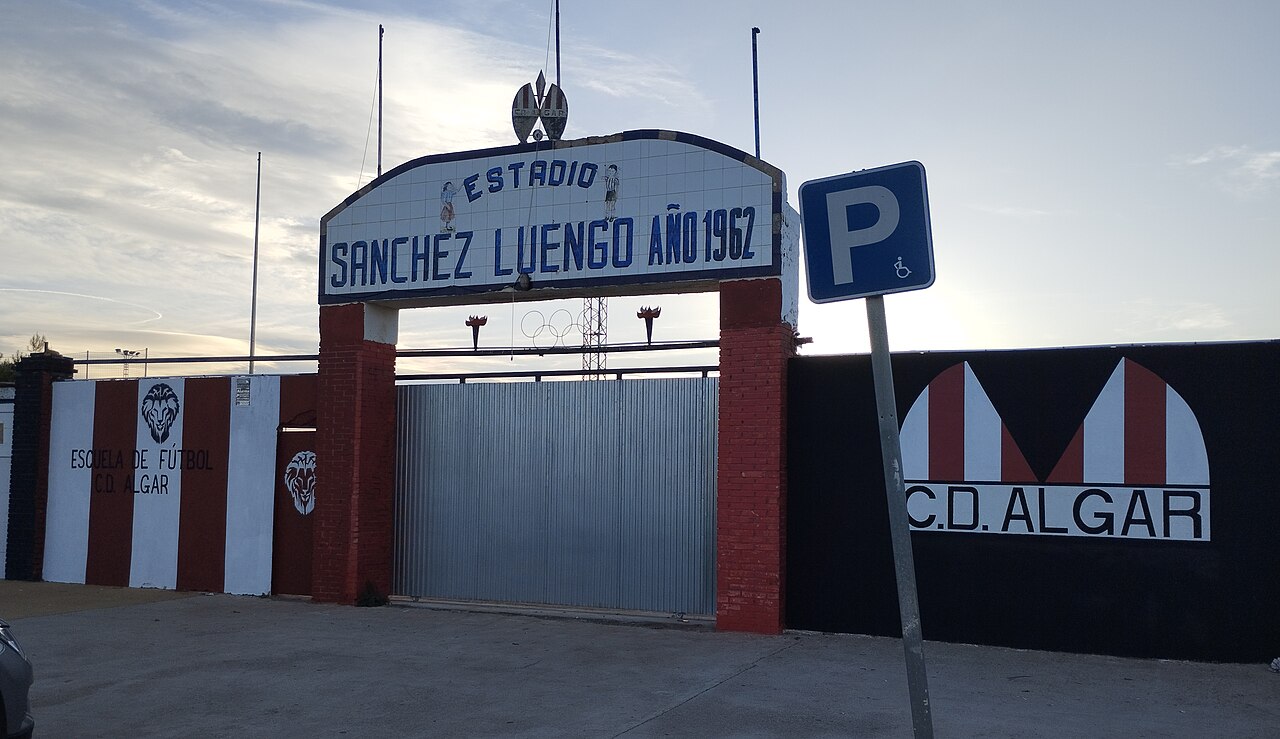 estadio Sánchez Luengo