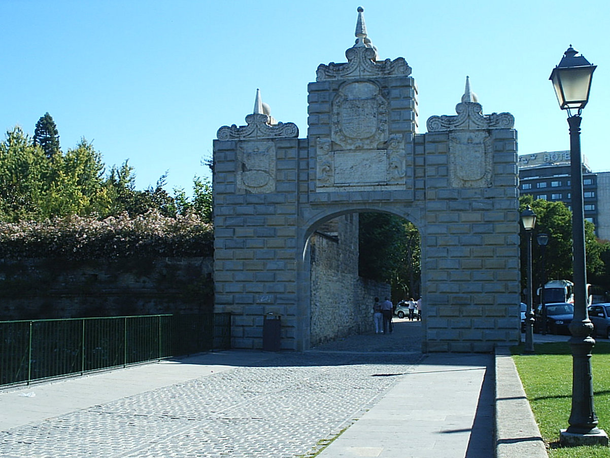 Portal de Taconera