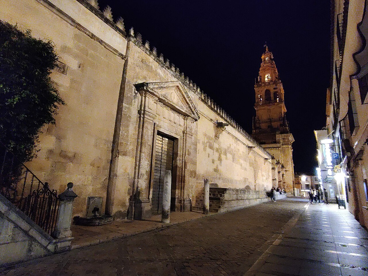 Fuente del Caño Gordo