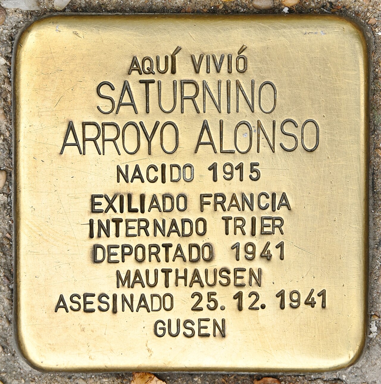 Stolperstein en memoria de Saturnino Arroyo Alonso