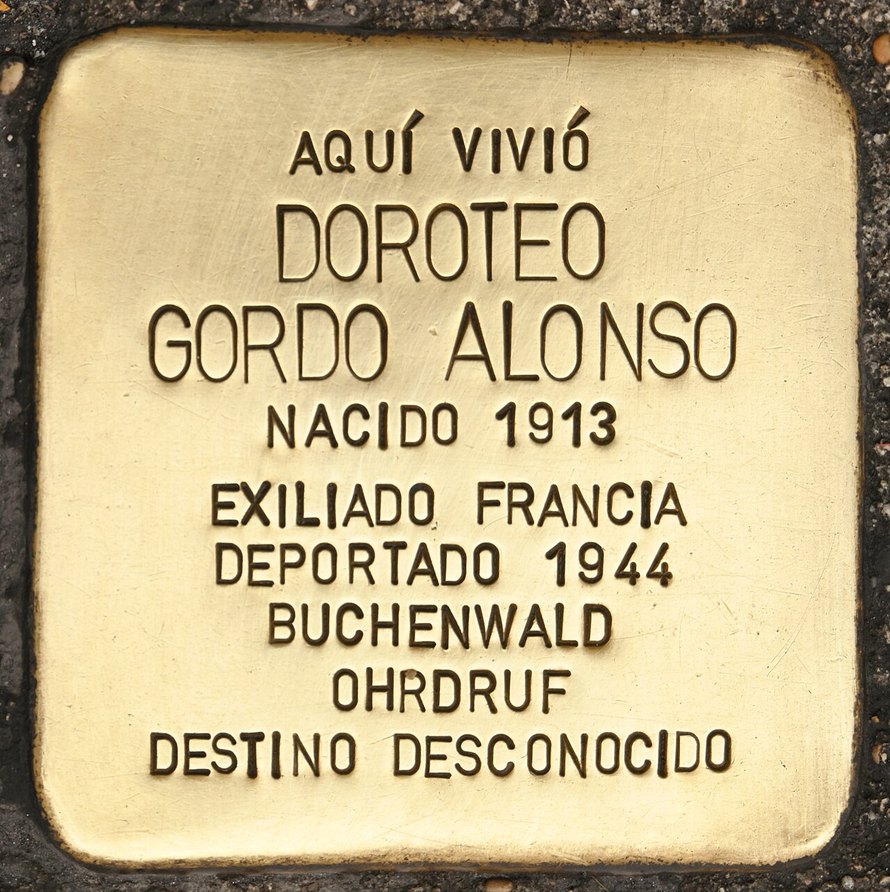 Stolperstein en memoria de Doroteo Gordo Alonso