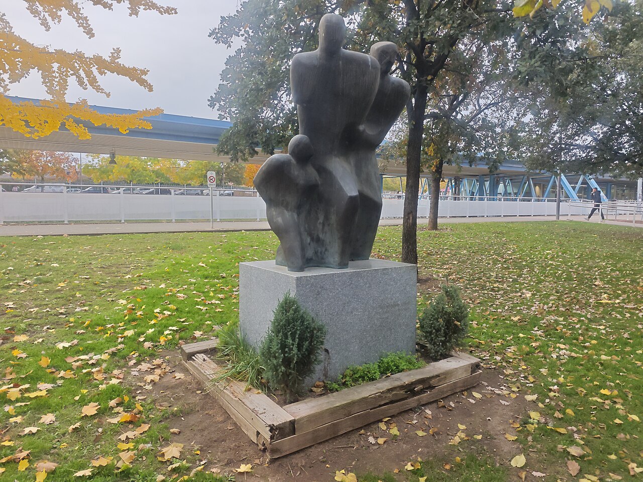 Escultura Emigrantes
