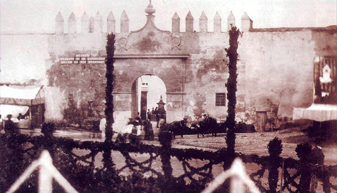 Puerta de Gallegos