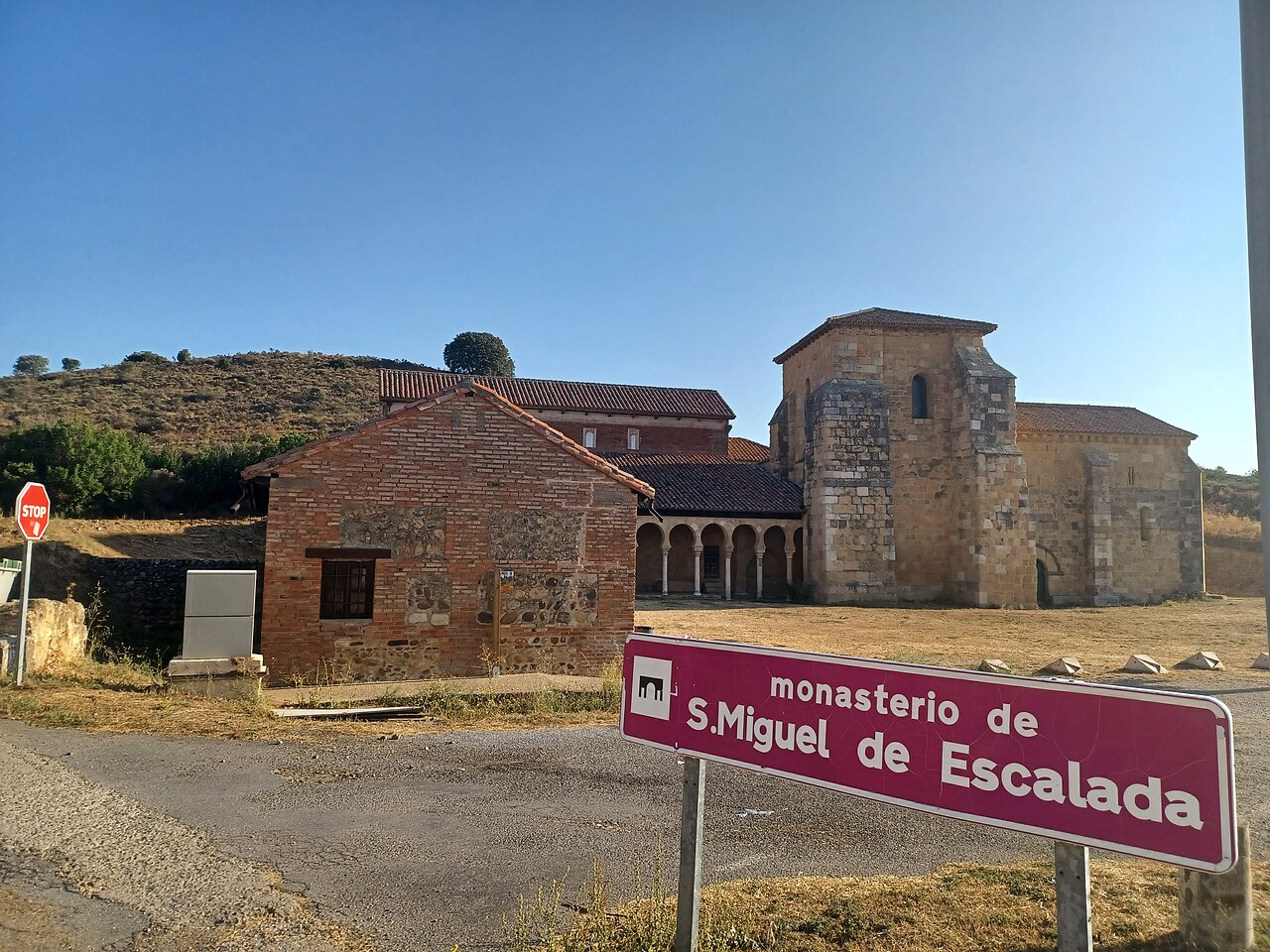 Monasterio de San Miguel de Escalada