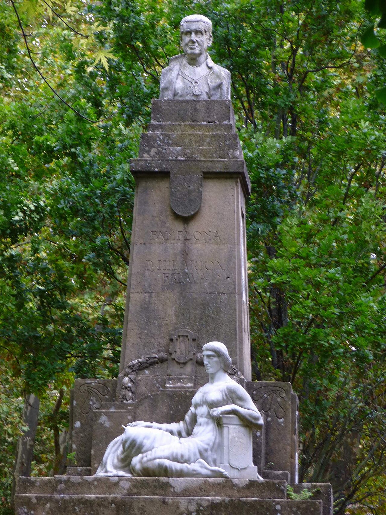 Monumento a Hilarión Eslava