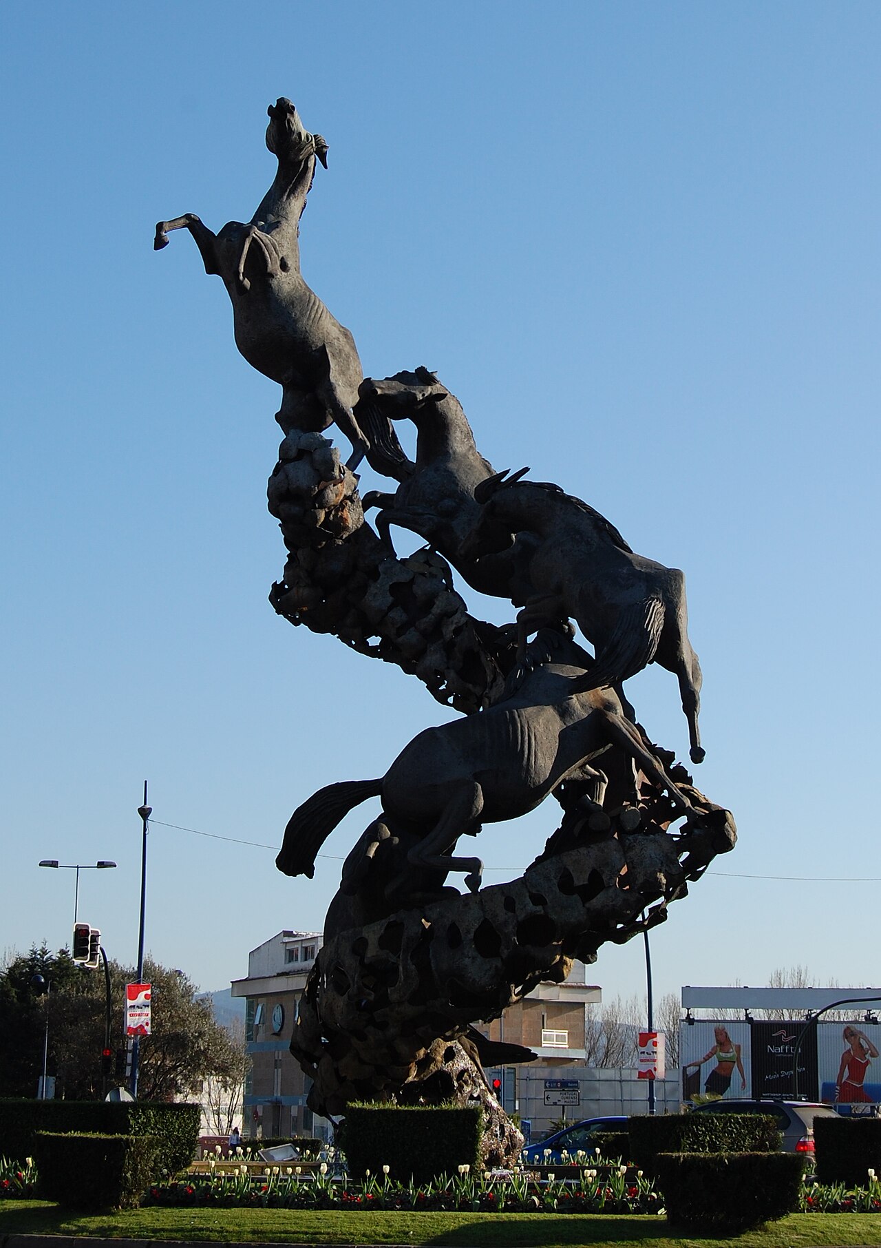 Los Caballos