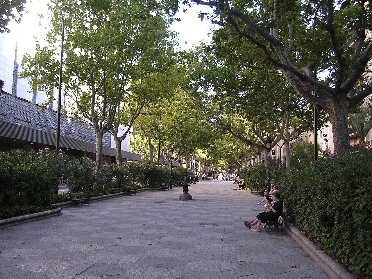 Paseo de Sagasta