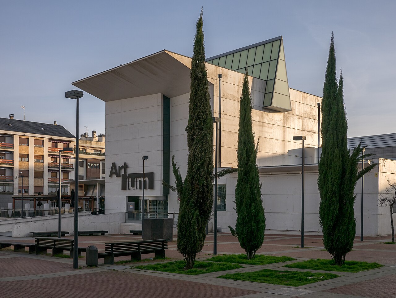 Museo de Arte Contemporáneo del País Vasco-Artium Museoa