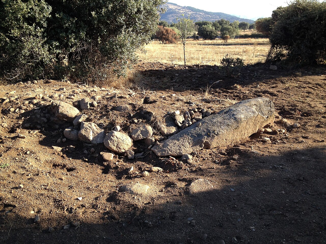Dolmen de Entretérminos