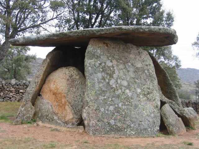 Conjunto de dólmenes de Valencia de Alcántara