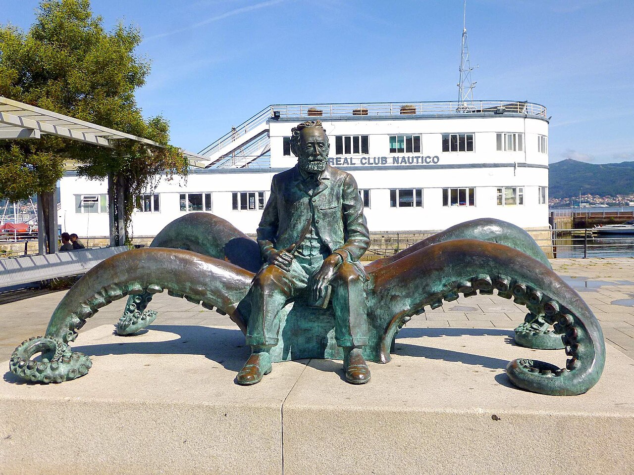 Monumento a Jules Verne