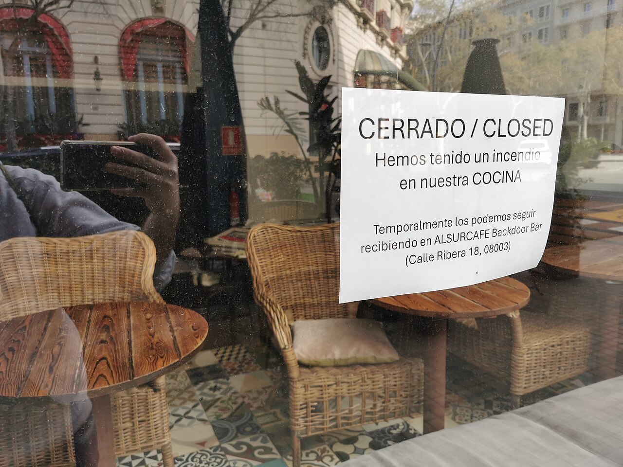 Alsur Café, Llúria
