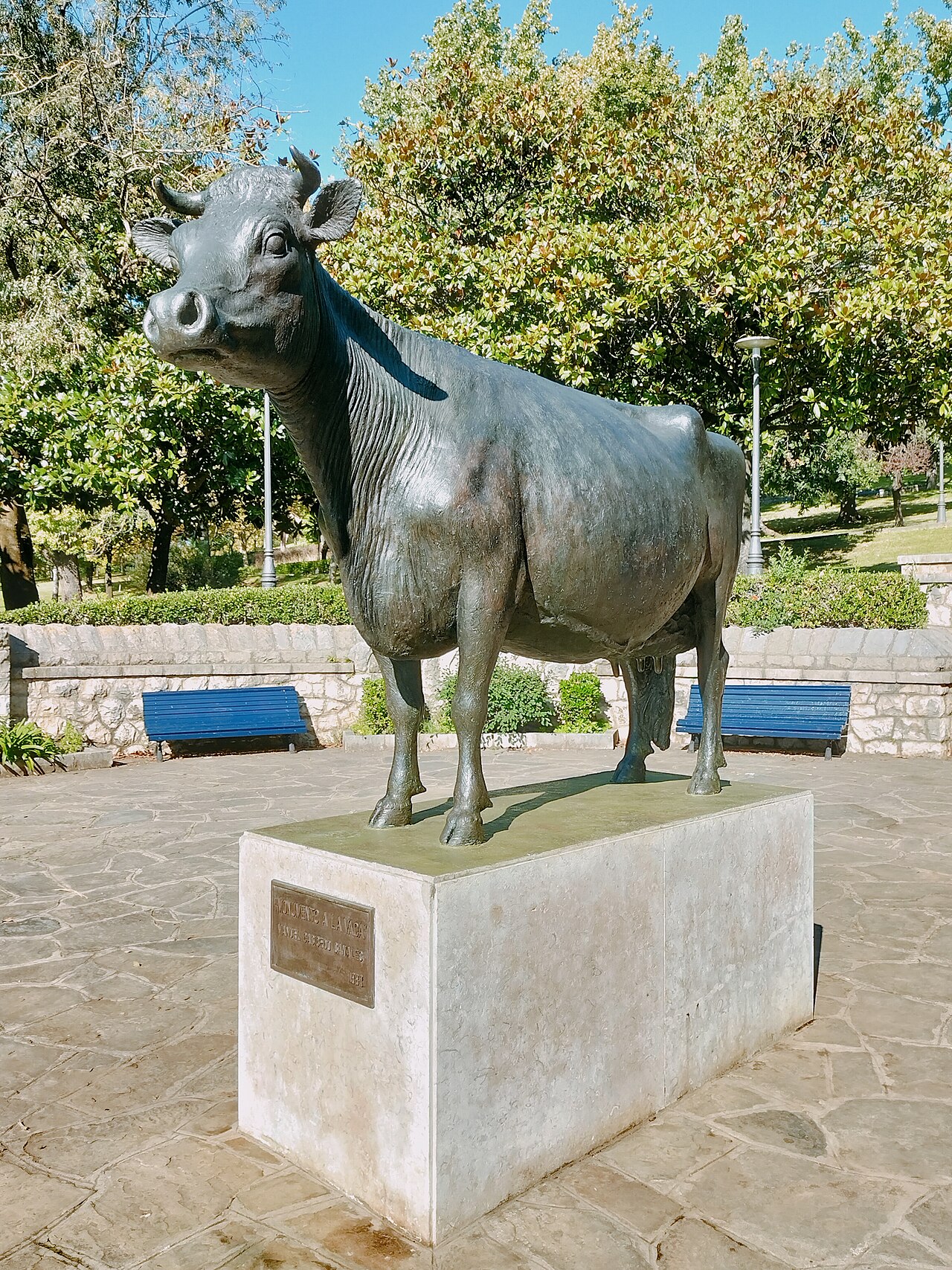 Monumento a la Vaca