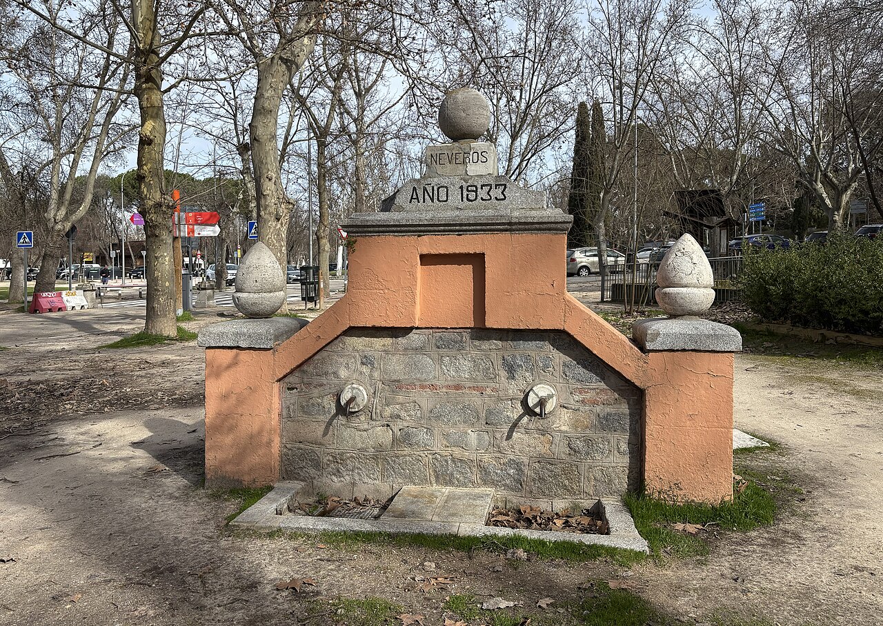 Fuente de los Neveros