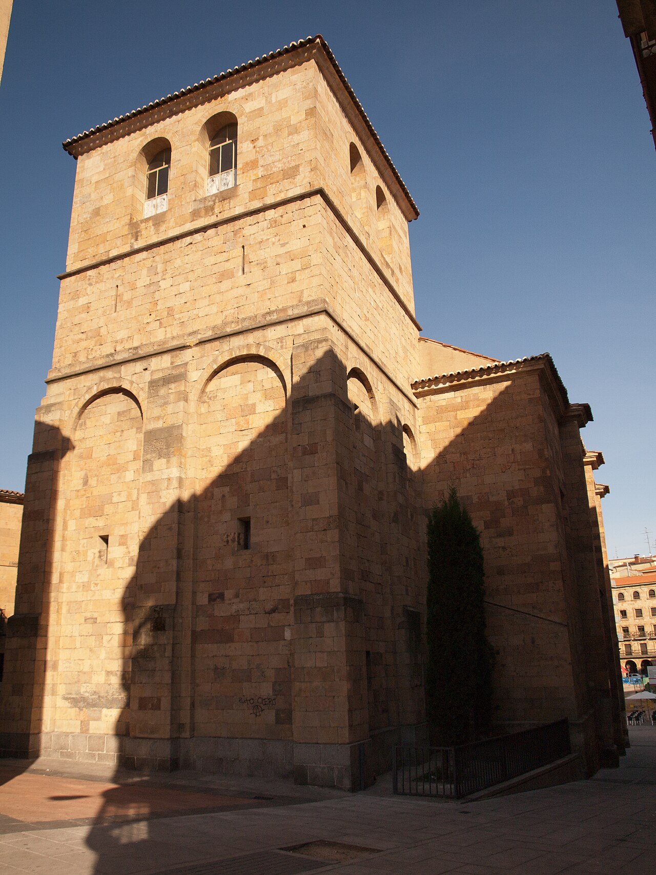 iglesia de San Julián y Santa Basilisa