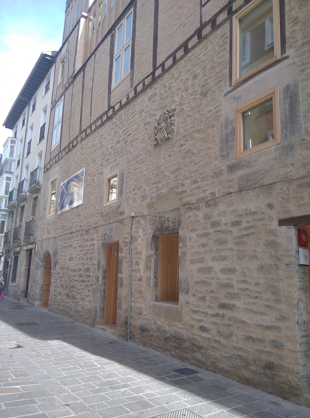 Casa De Los Ruiz De Vergara Y Álava
