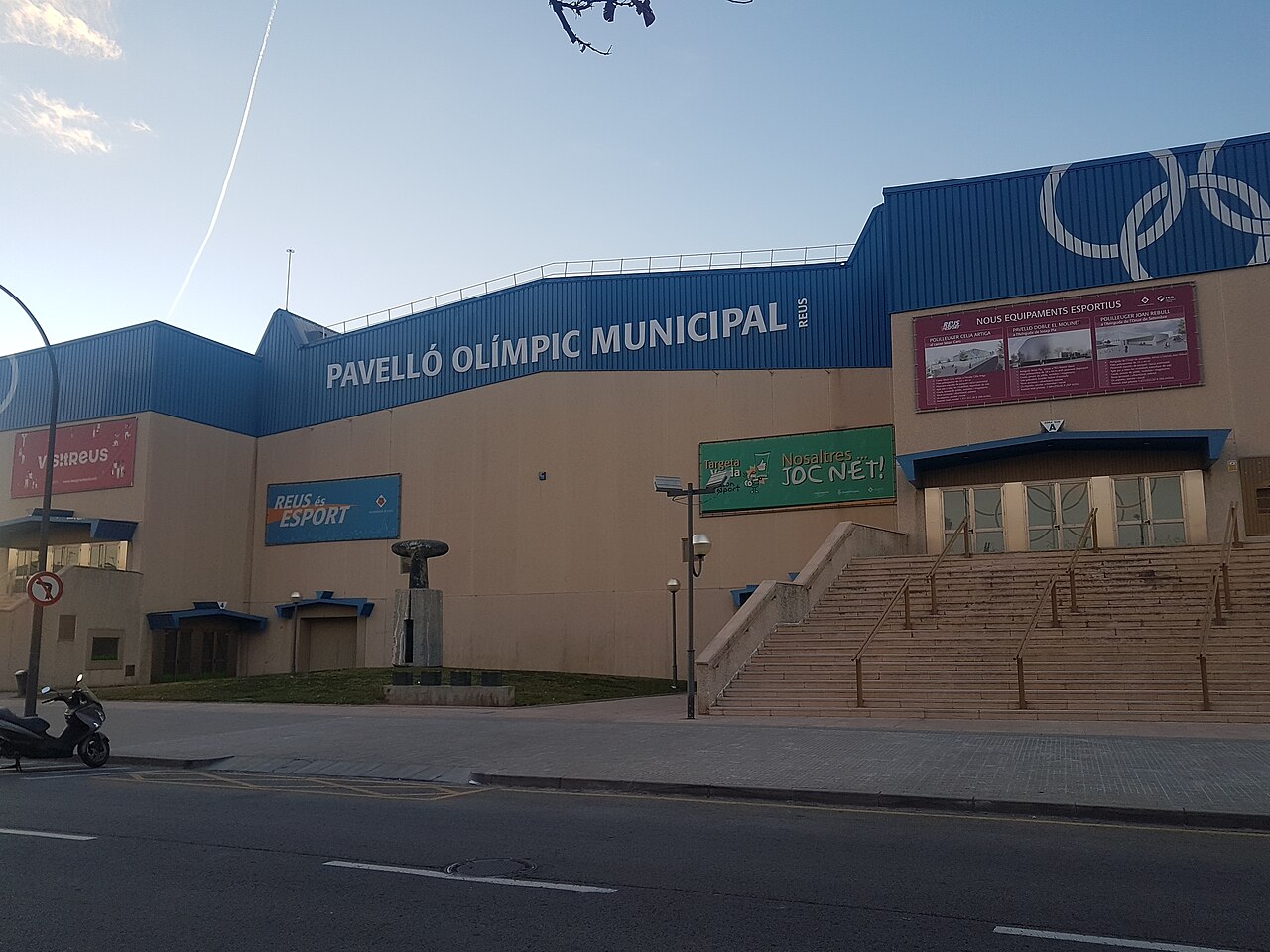 Reus Olympic Pavilion