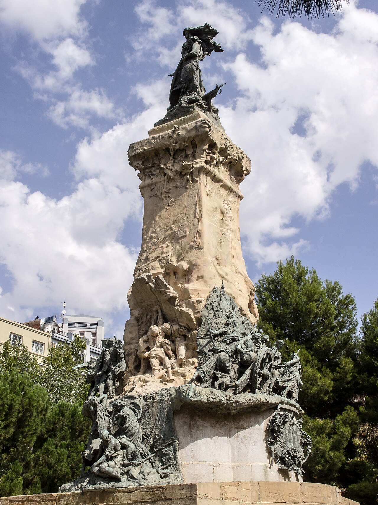 Monumento a los Sitios de Zaragoza