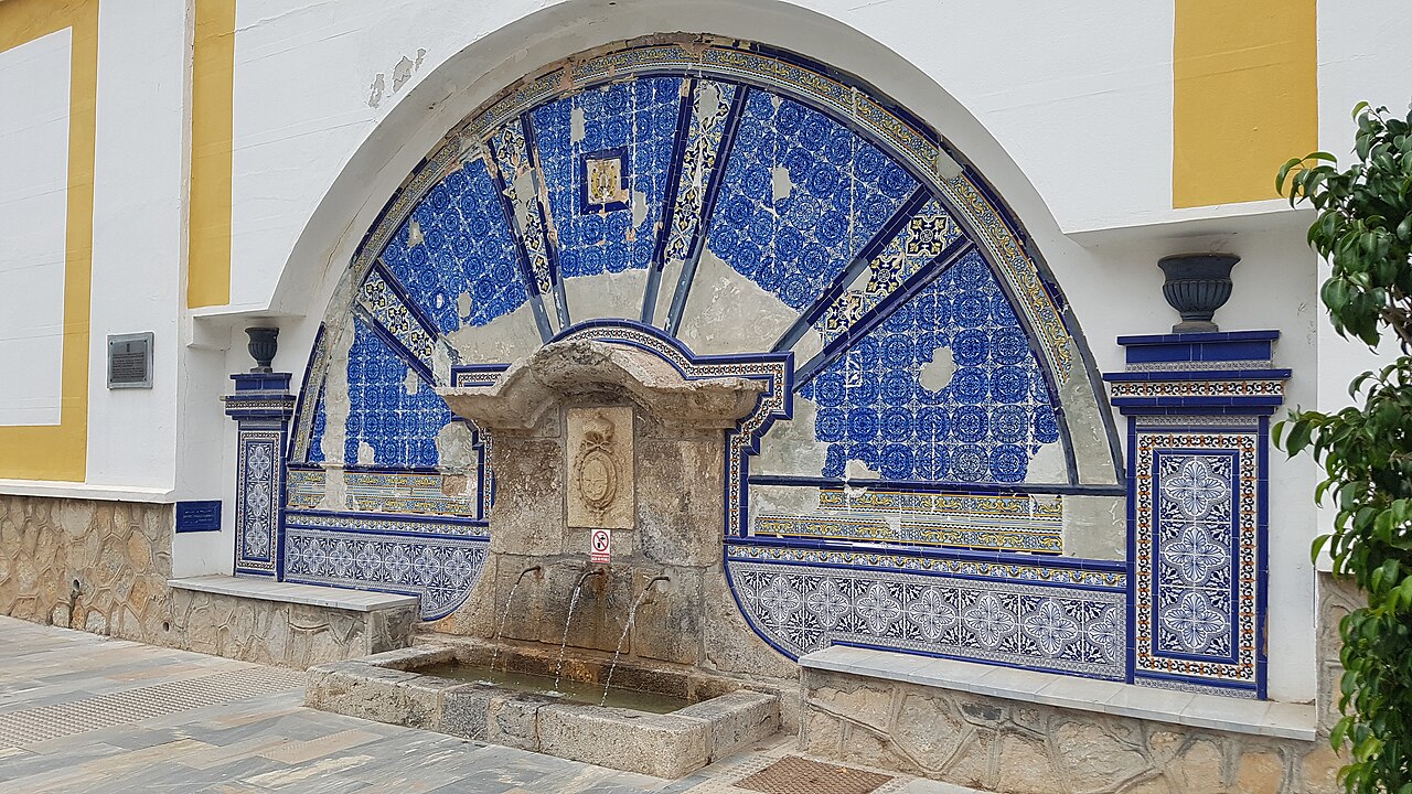 fuente de la calle Real