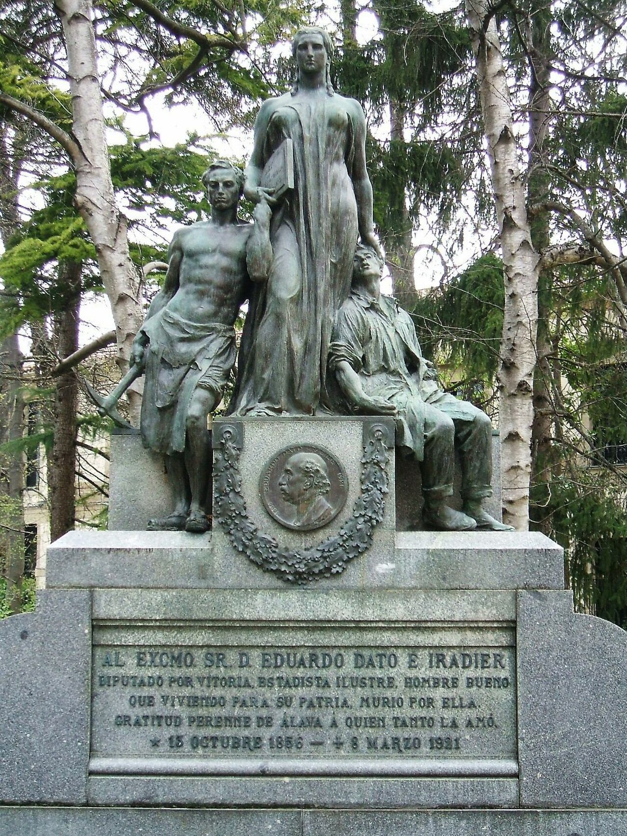 monumento a Eduardo Dato